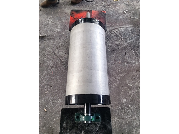 φ400x650永磁滾筒，3500GS