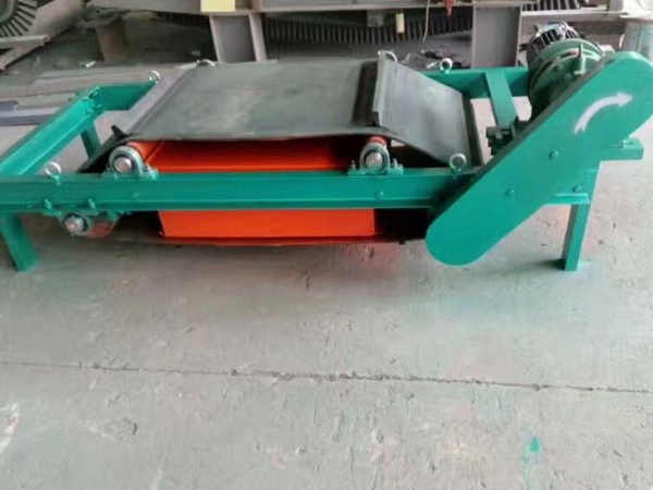 RCYD自卸式永磁除鐵器